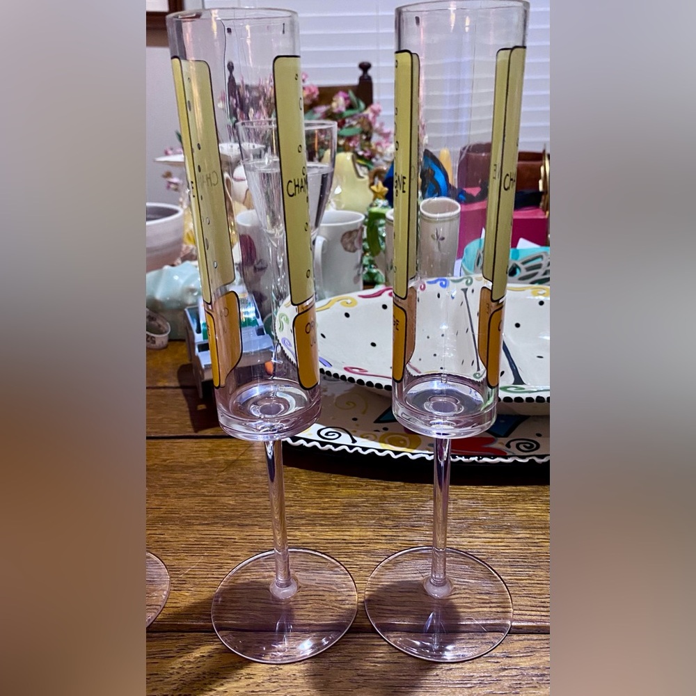 Champagne & Orange Juice Acrylic Champagne Flutes - Set of 4 - Picture 5 of 11